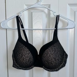 Victoria’s Secret | 34D Bra
